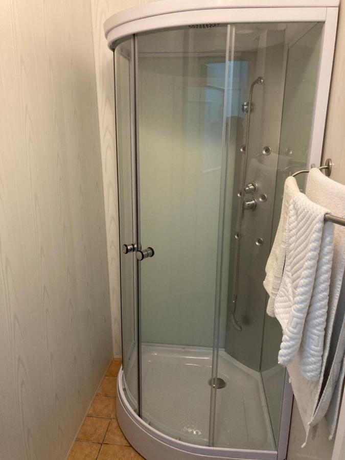Irina Apartments Piteşti Eksteriør bilde